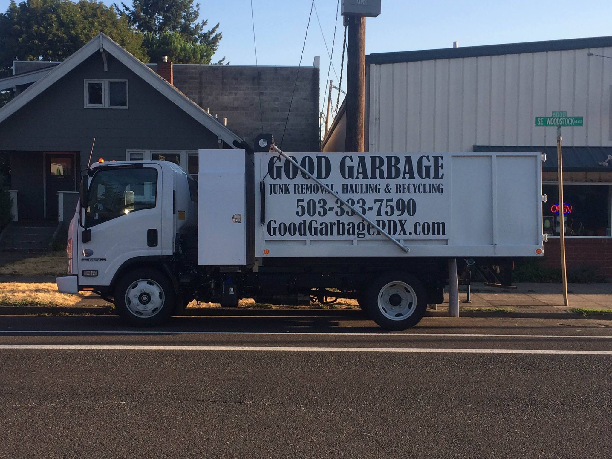Good Garbage Truck